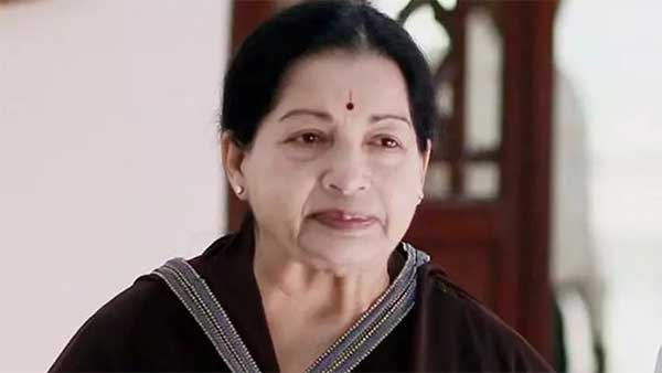 Jayalalithaa's jewellery handed over to Tamil Nadu govt