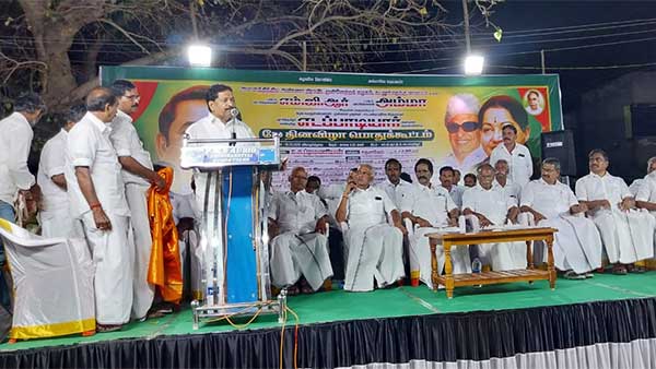 May Day public meeting in Cuddalore A large number of AIADMK workers participate!