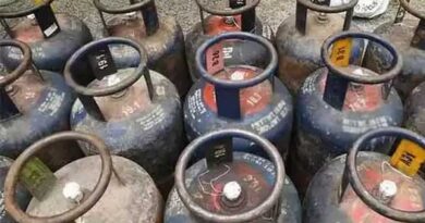Commercial Gas Cylinder Price Cut