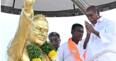 Former Prime Minister Rajiv Gandhi's memorial day.. Political leaders pay their respects!