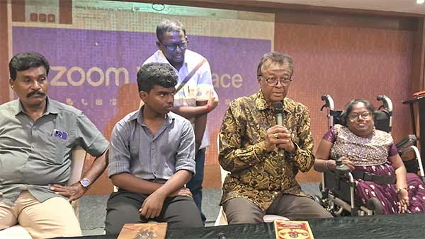 In Salem, former Mauritius minister visits the places where ancestors lived!