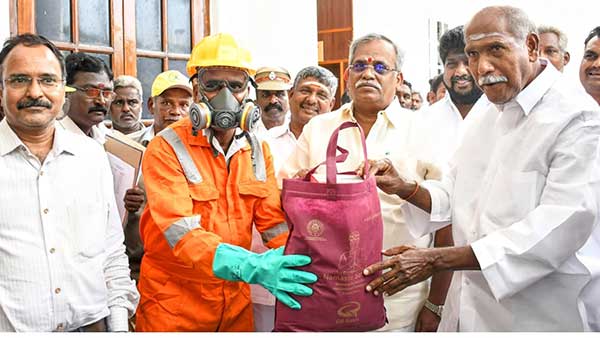 Safety equipment for sanitation workers... Chief Minister Rangasamy provided!