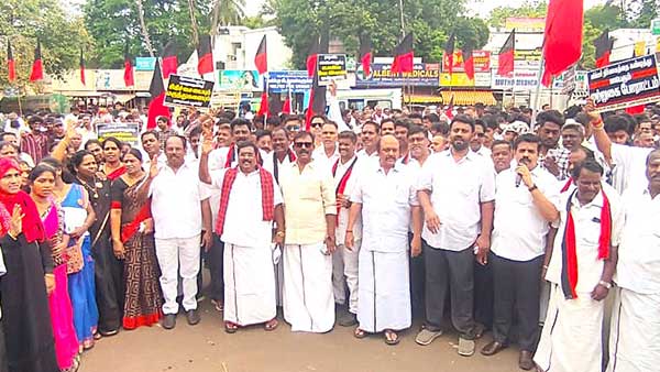 DMK protests against JIPMER administration!