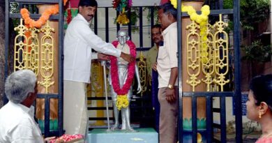 மாவட்ட ஆட்சித்தலைவர் திரு.ச.கந்தசாமி