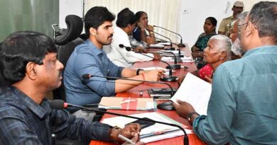 Government welfare assistance for eligible beneficiaries.. District Collector Prathap instructs officials!