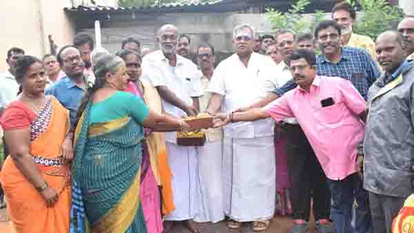 புதுச்சேரி தவளக்குப்பம் புதிய கழிவு நீர் வாய்க்கால்