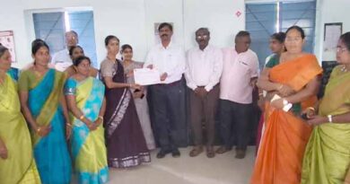 வாசிப்பு திறனை மேம்படுத்திய ஆசிரியர்க்கு பாராட்டு