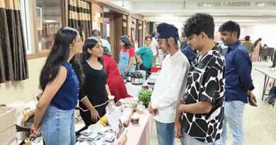 அரசு பள்ளியின் கட்டமைப்பை வலுப்படுத்தவேண்டும்