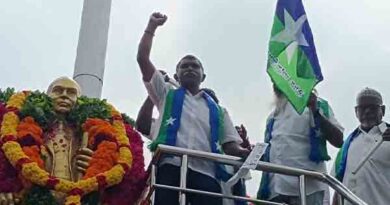 திராவிட சமத்துவ கட்சிஅம்பேத்கர்சிலைக்கு மரியாதை