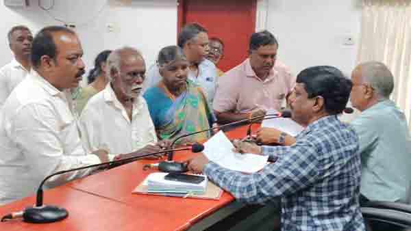 கூட்டுப்பட்டாவழங்க86வயதுமுதியவர்ஆட்சியரிடம்மனு