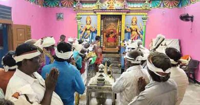 உப்பிலிபாளையம் இந்திர பகவானுக்கு அபிஷேகம்