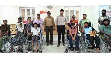 இயற்கை உபாதைகழிக்கும் சக்கர நாற்காலி1.44 லட்சம்