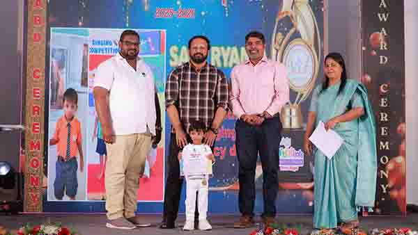 கோவையில் மழலையர் பள்ளி ஆண்டு விழா