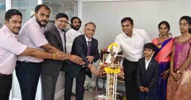 கோவையில் புதிய சுசுகி கிளை துவக்கவிழா கோவையில் புதிய சுசுகி கிளை துவக்கவிழா