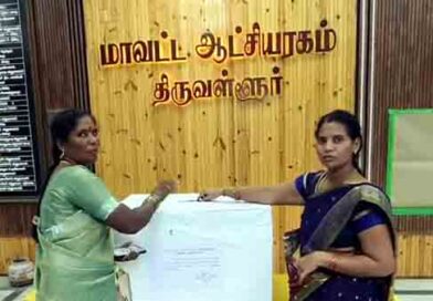 பெட்டியில் மனுக்களைபோடநடவடிக்கை நுழைவு வாயிலில் பெட்டியில் மனுக்களை போட நடவடிக்கை