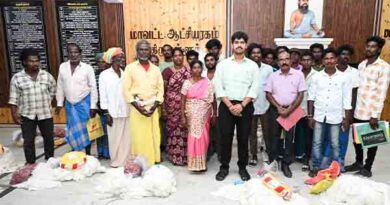 இருளர் இன மக்களுக்கு ரூ.1.84 -L இலவச மீன்பிடி வலை