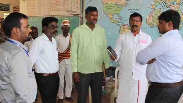 வேட்பாளரின்றி அதிகாரிகள் சீல் பாஜக வேட்பாளர் குற்றச்சாட்டு