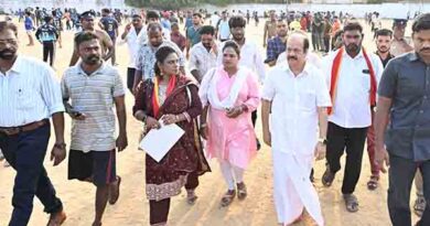 மாண்புமிகு தமிழ்நாடு சட்டப்பேரவைத் தலைவர் ஜே.சி.டி. பிரபாகர் மாண்புமிகு தமிழ்நாடு சட்டப்பேரவைத் தலைவர் ஜே.சி.டி. பிரபாகர்