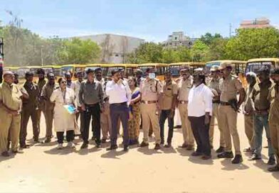கோவை மாவட்ட ஆட்சியர் தனியார் பள்ளி வாகனங்கள் ஆய்வு