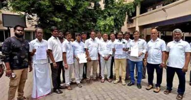 ஈரோட்டில் டாஸ்மாக் கடைகளை அகற்றஆட்சியரிடம் மனு ஈரோட்டில் டாஸ்மாக் கடைகளை அகற்றஆட்சியரிடம் மனு