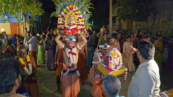 கோவையில் நடைபெற்ற திருக்கோவில் திருவிழா