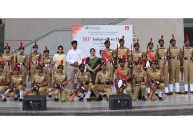 கோவை அரசூர் பகுதியில் சுதந்திர தினவிழா கொண்டாட்டம் கோவை அரசூர் பகுதியில் சுதந்திர தினவிழா கொண்டாட்டம்