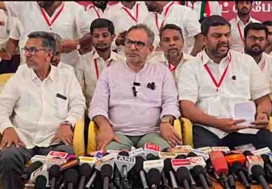 கோவையில் நடைபெற்ற எஸ்டிபிஐ கட்சி ஆலோசனை கூட்டம் கோவையில் நடைபெற்ற எஸ்டிபிஐ கட்சி ஆலோசனை கூட்டம்