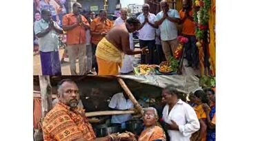 தொட்டபுரம் ஆஞ்சநேயர் அறக்கட்டளை அன்னதானம்