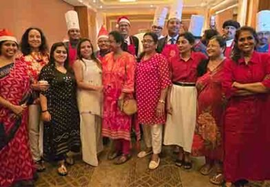 கோவையில் நடைபெற்ற கேக் மிக்சிங் திருவிழா கோவையில் நடைபெற்ற கேக் மிக்சிங் திருவிழா