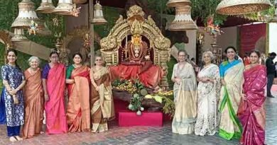 கோவையில் ஜப்பானிய முறைப்படி கொலு கண்காட்சி கோவையில் ஜப்பானிய முறைப்படி கொலு கண்காட்சி